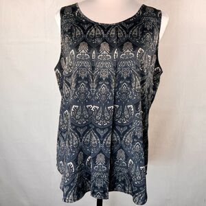 Ann Taylor Ladies Blouse Sz M Black Blue White Paisley Pleated Front Round Neck